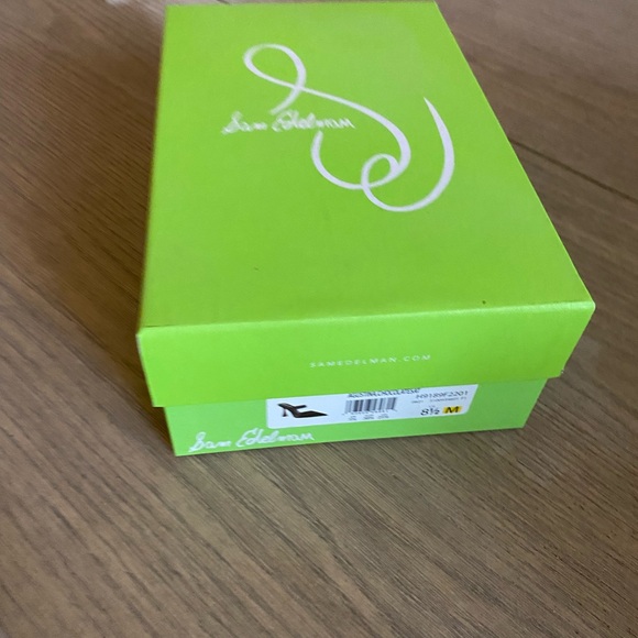 Sam Edelman Agustina Chocolate Satin Slip On Jeweled Mules 8.5 fits size 8 New - Picture 11 of 12